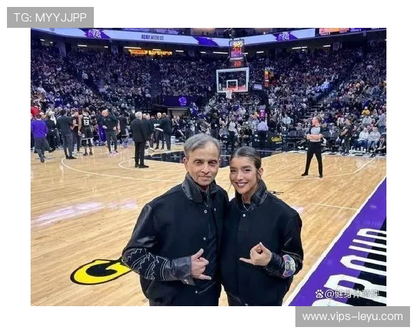 福克斯国王Clutch:传奇球星引领球队逆转取胜,球迷沸腾欢呼 福克斯国王Clutch:传奇球星引领球队逆转取胜,球迷沸腾欢呼